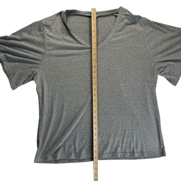 Staple Casual Women Gray V-Neck Short Flare Sleeve Tee Size XXL Casual Basic Top - Picture 7 of 7